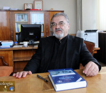 Conducătorii disonanți decapitalizează popoarele. Capitalismul comprador și „elitele” sale în „periferie”. Un studiu de Ilie Bădescu Conducătorii disonanți decapitalizează popoarele. Capitalismul comprador și „elitele” sale în „periferie”. Un studiu de Ilie Bădescu