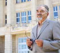 Profesorul Ilie Bădescu despre Luminile (și umbrele) Centenarului. De la faliile geospirituale ale „războiului sfârşitului lumilor” la triumful ordinii naţionale în Europa Centrală prin Tratatul de la Trianon Profesorul Ilie Bădescu despre Luminile (și umbrele) Centenarului. De la faliile geospirituale ale „războiului sfârşitului lumilor” la triumful ordinii naţionale în Europa Centrală prin Tratatul de la Trianon