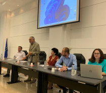 <strong><em>Reflecții asupra unei conferințe despre fețele omorului</em></strong> <strong><em>Reflecții asupra unei conferințe despre fețele omorului</em></strong>